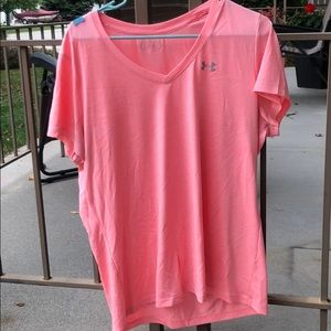 Women’s Under Armour t-shirt